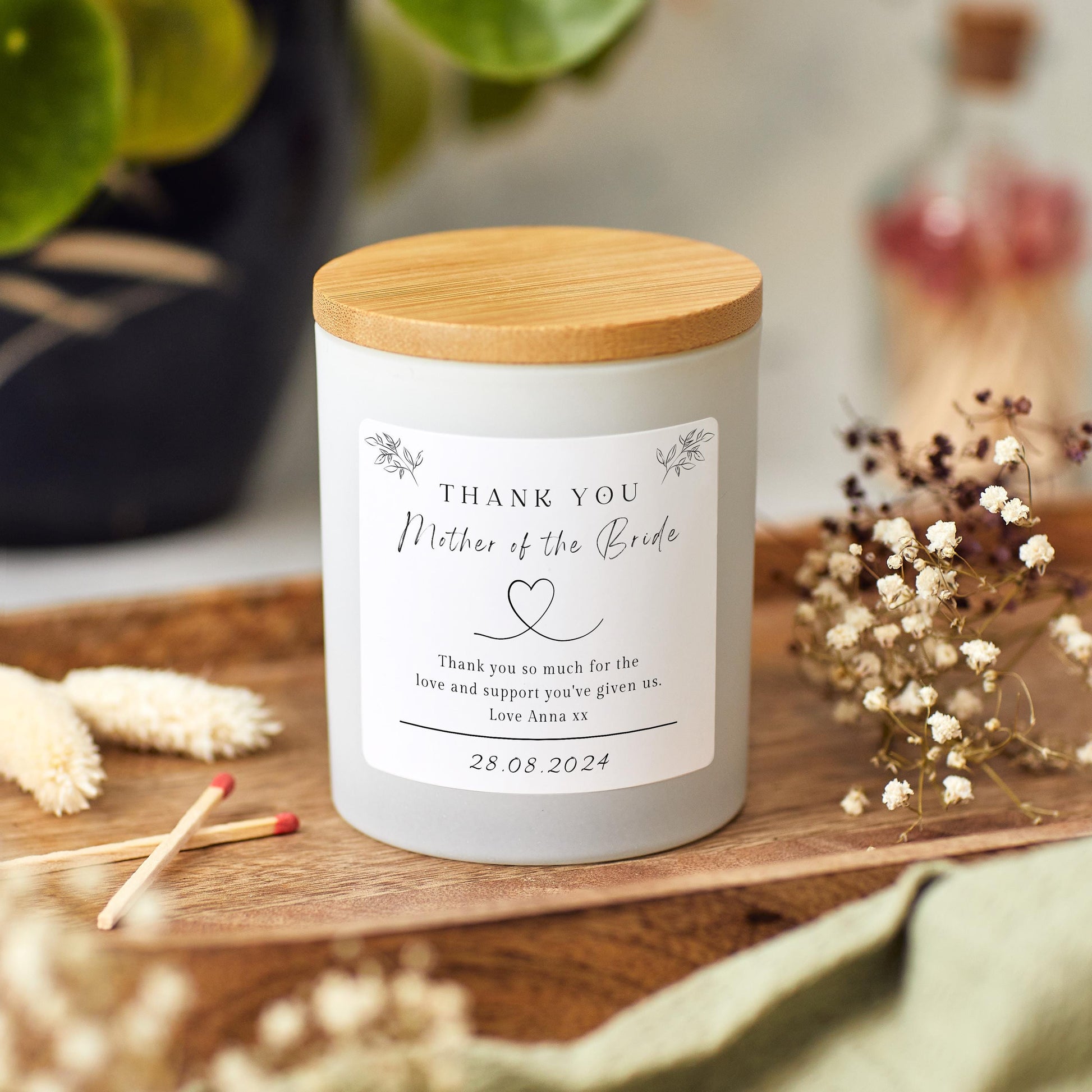 mother of the bride thank you candle made with soy wax. Scented Candle gift set with matches for mother of the bride, mother of the groom, step mother. Personalised candle gift for her. Wedding gift for mum
